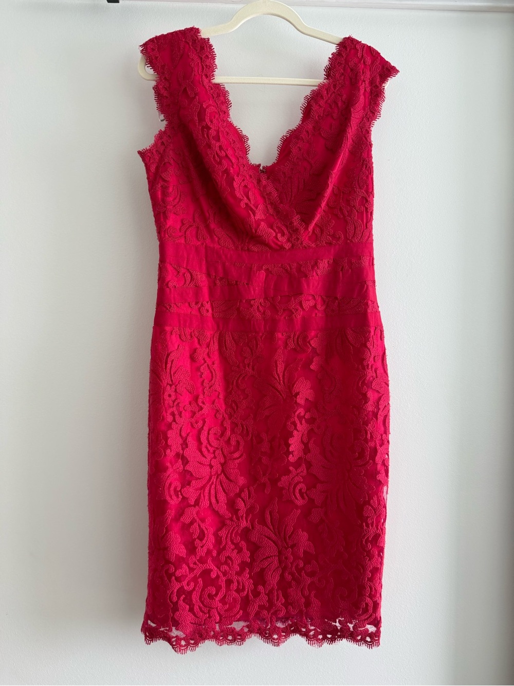 Tadashi Shoji Red Lace V-Neck Midi Dress